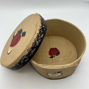 QUALITY VINTAGE Wood Round Cheese Box Folk Art Primitive HAND PAINTED Signed